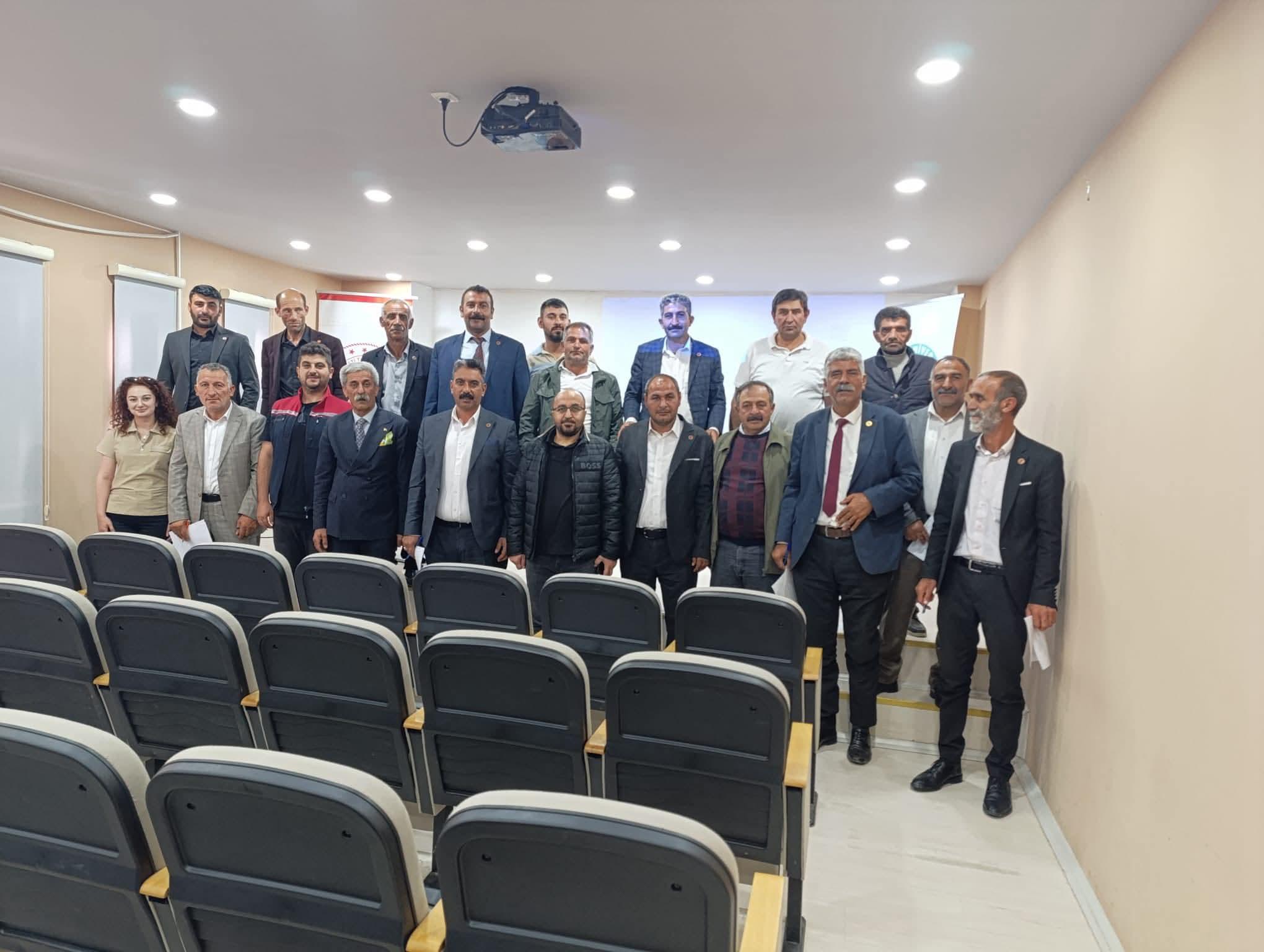 Kars’ta hayvan yetiştiricilerine “Şarbon Hastalığı ve Etkin Koruma-Kontrol Yöntemleri” eğitimi verildi