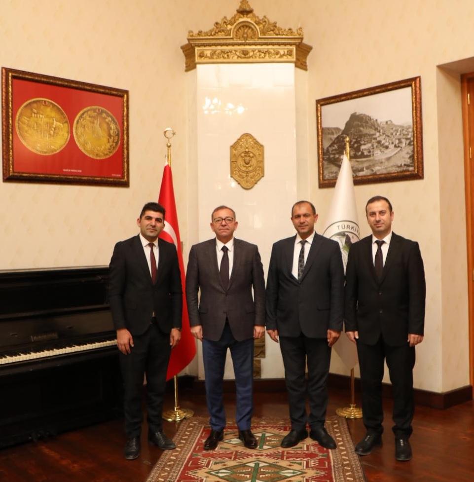 Vali Ziya Polat, PTT’nin 185. kuruluş yıl dönümünü kutladı