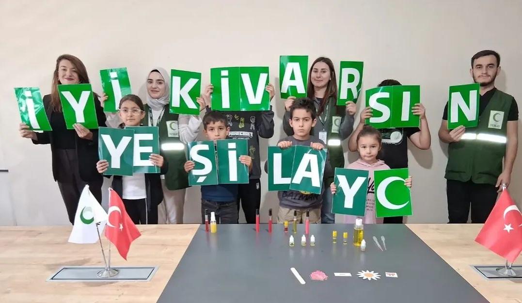 Yeşilay Kars Şubesi’nden çocuklara yönelik “Koku Atölyesi” etkinliği