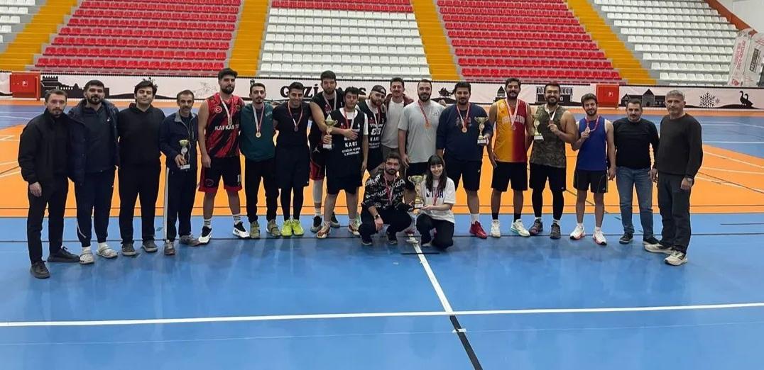 Kars’ın Kurtuluşunun 104. Yılı kapsamında Kars Cup 3x3 Basketbol Turnuvası başladı!
