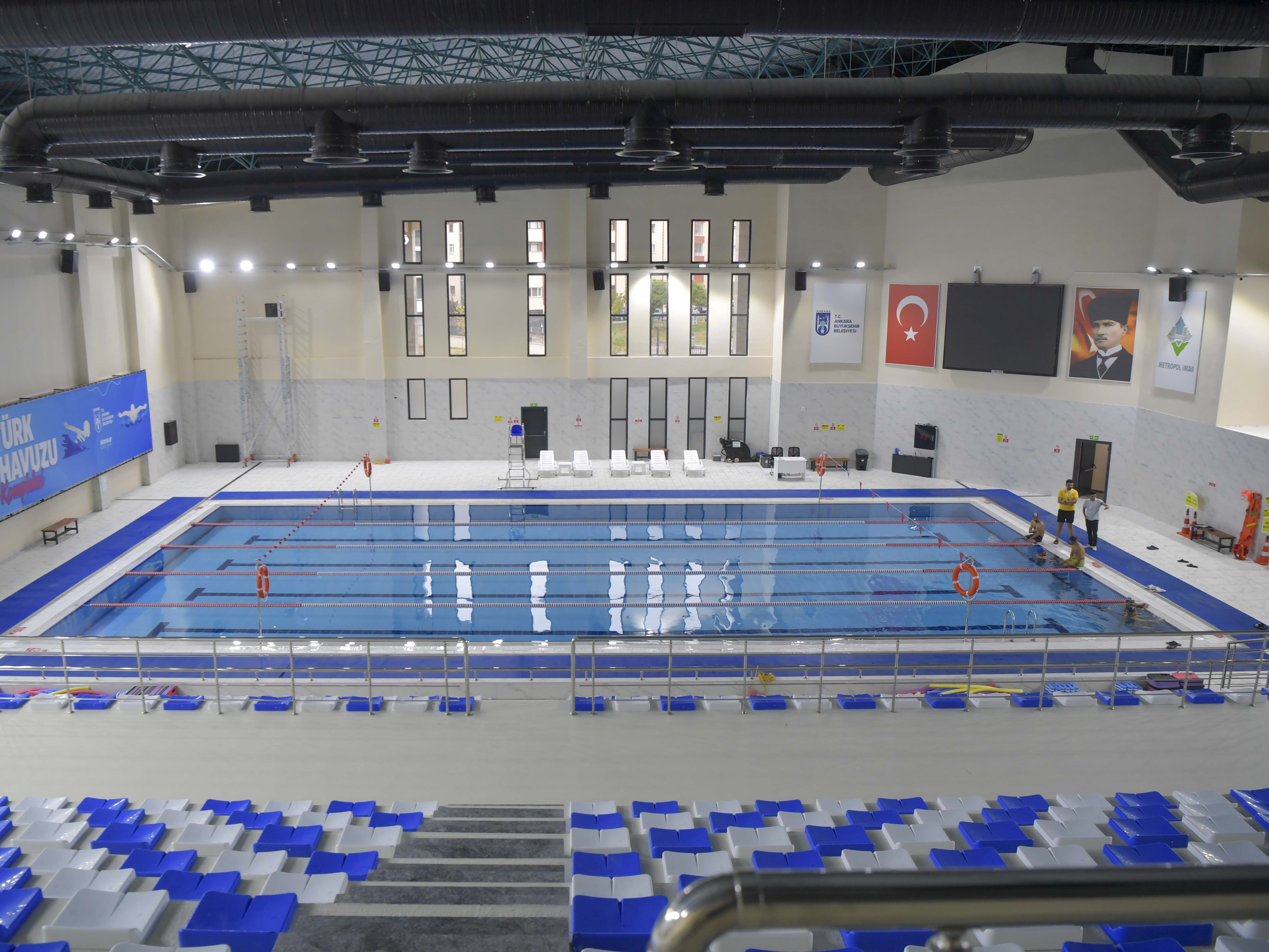 Sincan Atatürk Yüzme Havuzu ve Spor Kompleksi yoğun ilgi görüyor