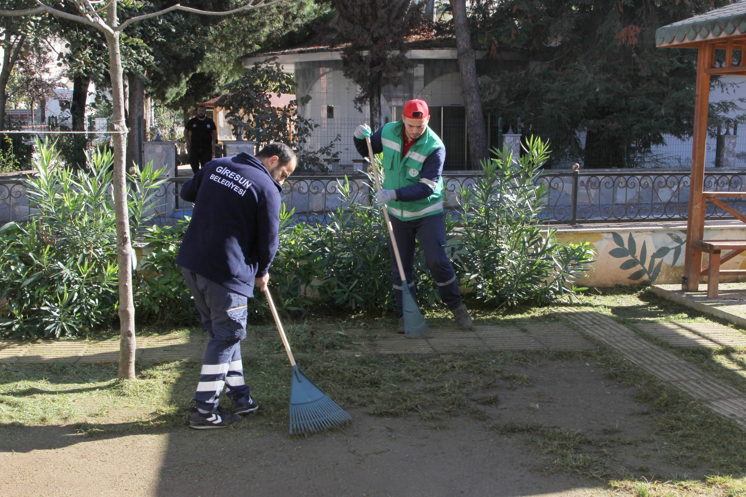 Giresun Belediyesi saha çalışmalarına devam ediyor