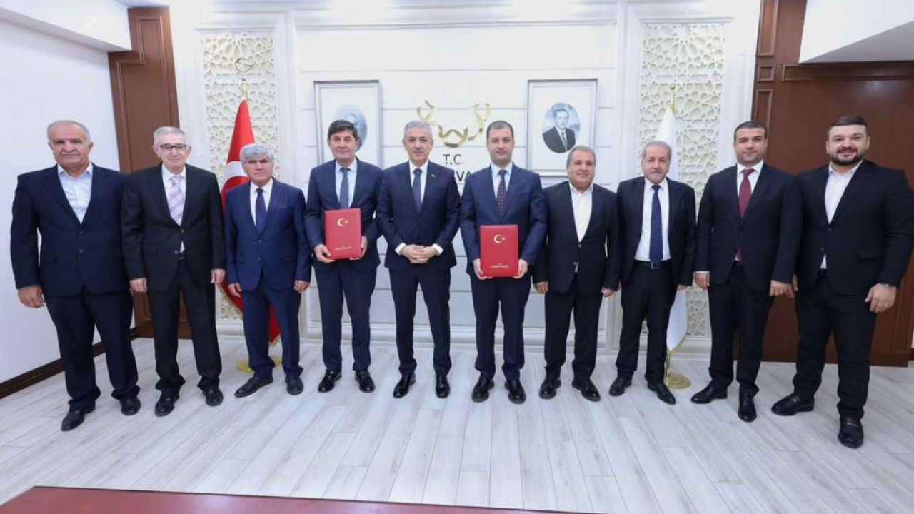 Hayırsever iş insanı Ömer Özel’den Nusaybin’e dev eğitim desteği