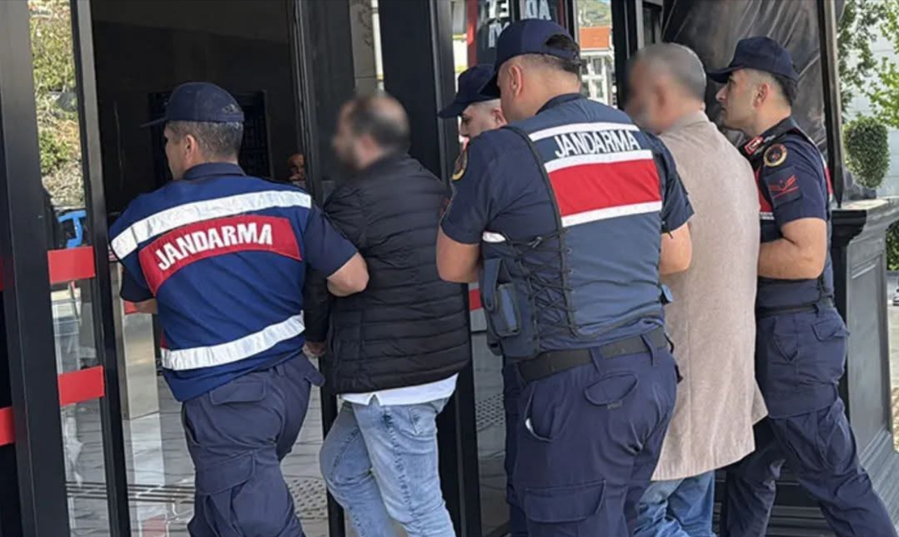 Alanya’da sahte pasaportla 24 milyon liralık arsa vurgunu: 6 gözaltı