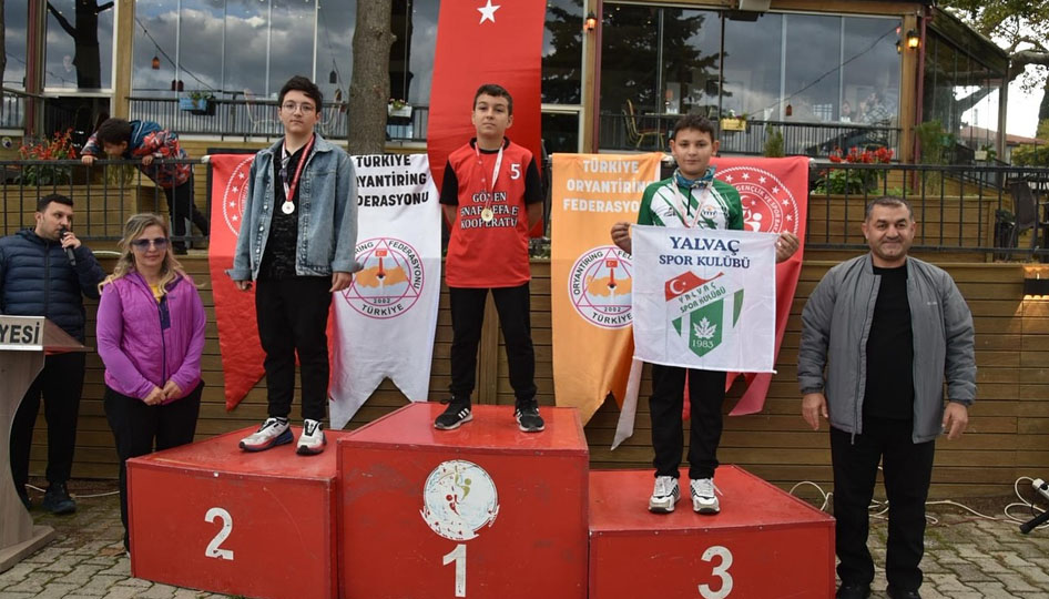 Eğirdir’de Cumhuriyet coşkusuyla “Eğirdir gölü’nün çığlığı” yankılandı