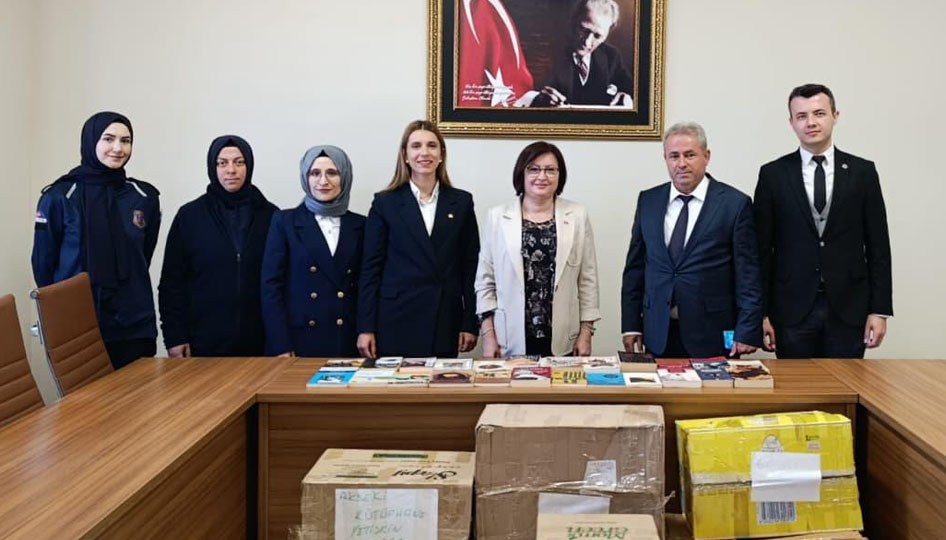 Akseki cezaevi kütüphanesine kitap desteği
