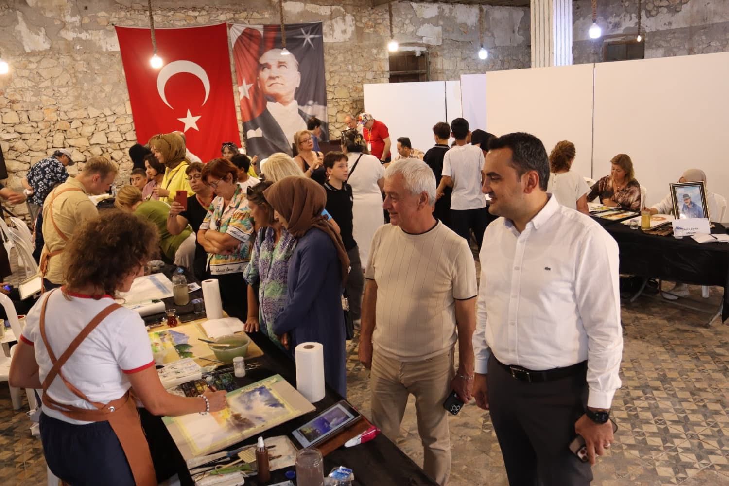 6. Uluslararası Finike Suluboya festivali başladı