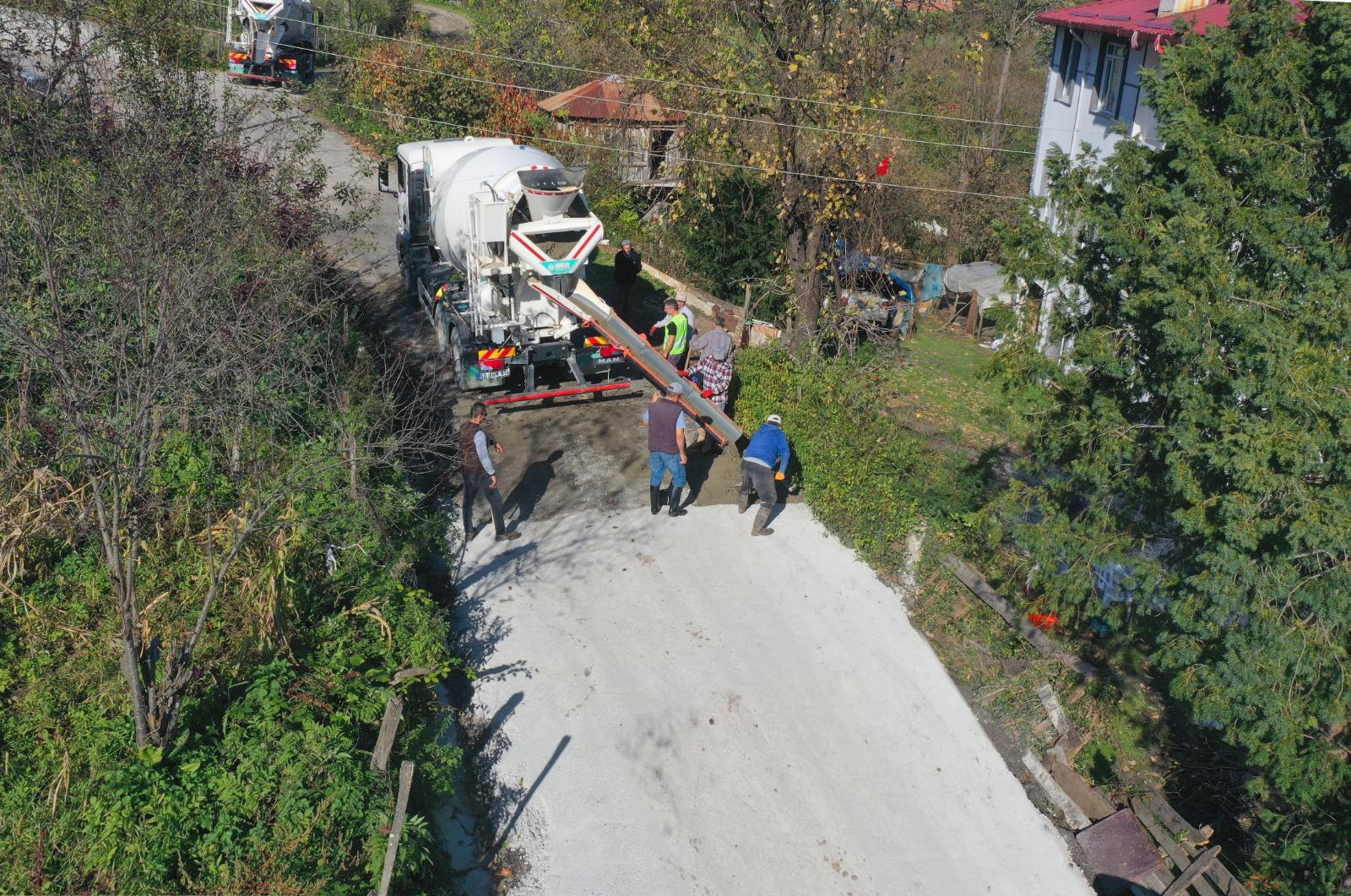 Ünye’de Yavi–Inkur bağlantı yolu betonla yenileniyor