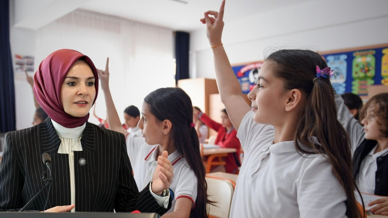 5 yıl içinde ilkokul sıraları boş kalabilir: Türkiye’de doğurganlık hızı düşüyor
