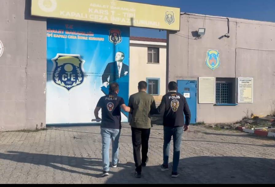 Kars’ta uyuşturucu operasyonu: 21,65 gram emdirilmiş cannabinoid ele geçirildi