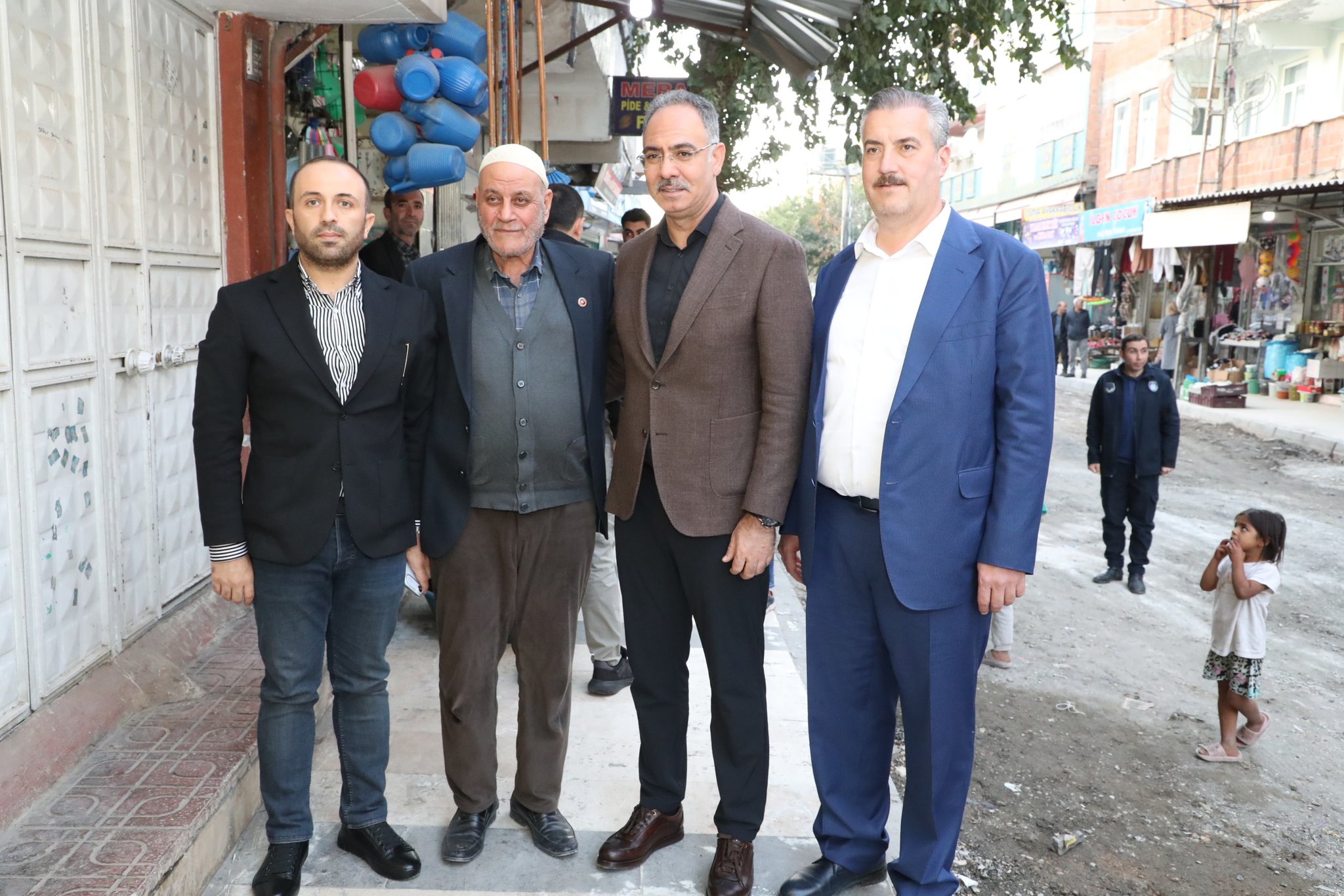 Eyyübiye'de asfalt startı verildi