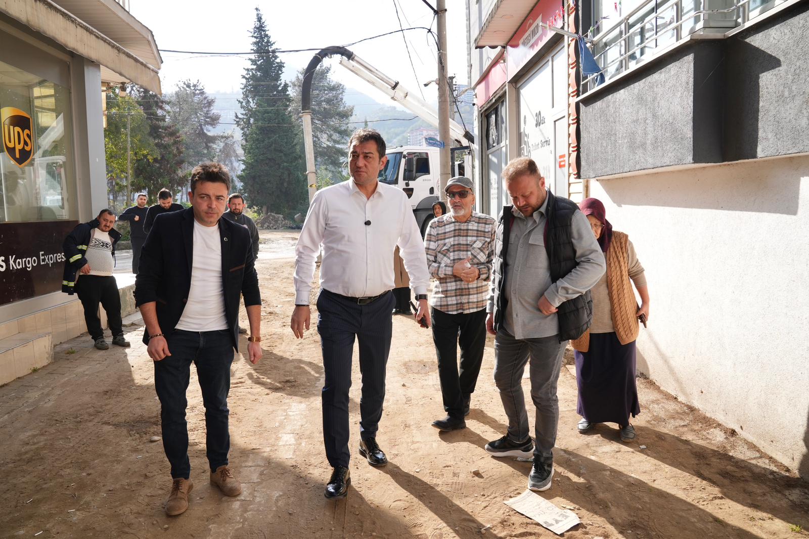 Başkan Fuat Köse sahada hizmetleri denetledi
