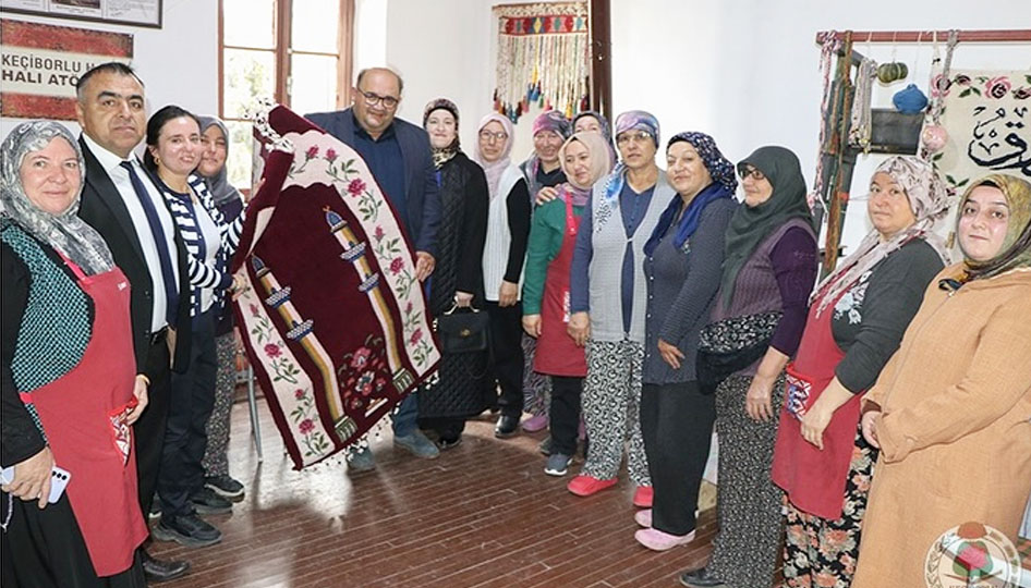 Keçiborlu: “İstasyon sanat evi’nin üretken ellerine teşekkür”