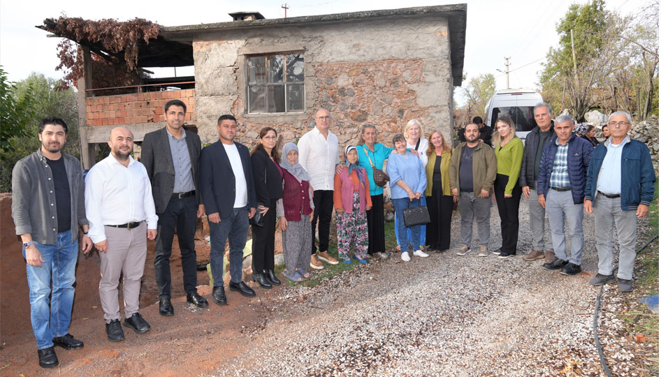 Alanya’da ihtiyaç sahibi aileye konteyner ev desteği