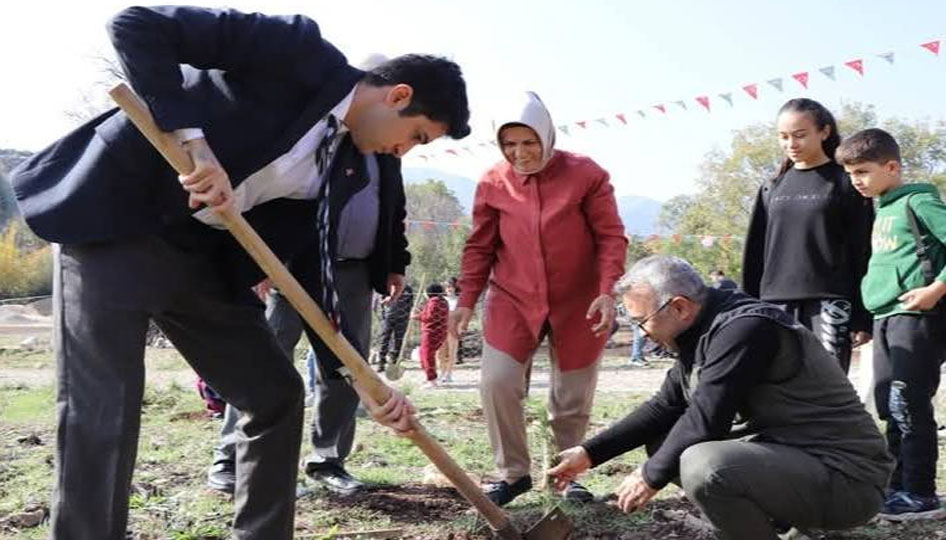 İbradı’da Milli ağaçlandırma günü coşkusu