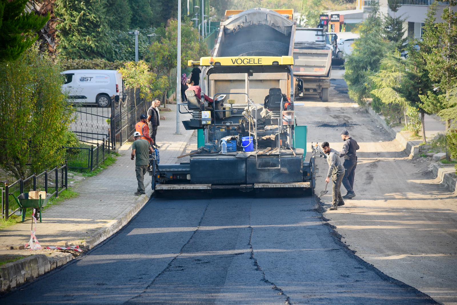 Giresun Belediyesi asfalt seferberliği devam ediyor