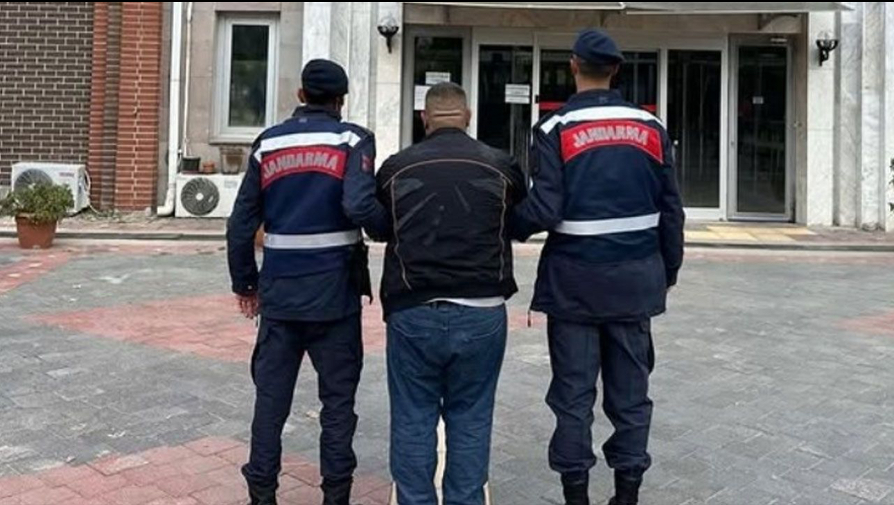 Uyuşturucu hükümlüsü jandarmadan kaçamadı