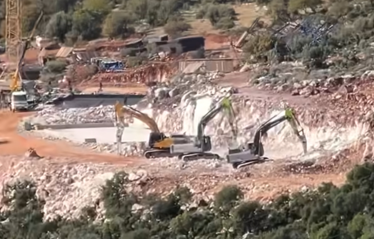 Antalya’da TOKİ konutları sağlam zemin üzerine inşa ediliyor