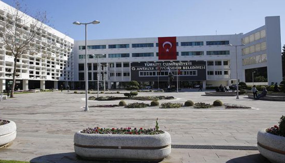 Antalya’da rüşvet operasyonu: Belediyeye soruşturma dalgası