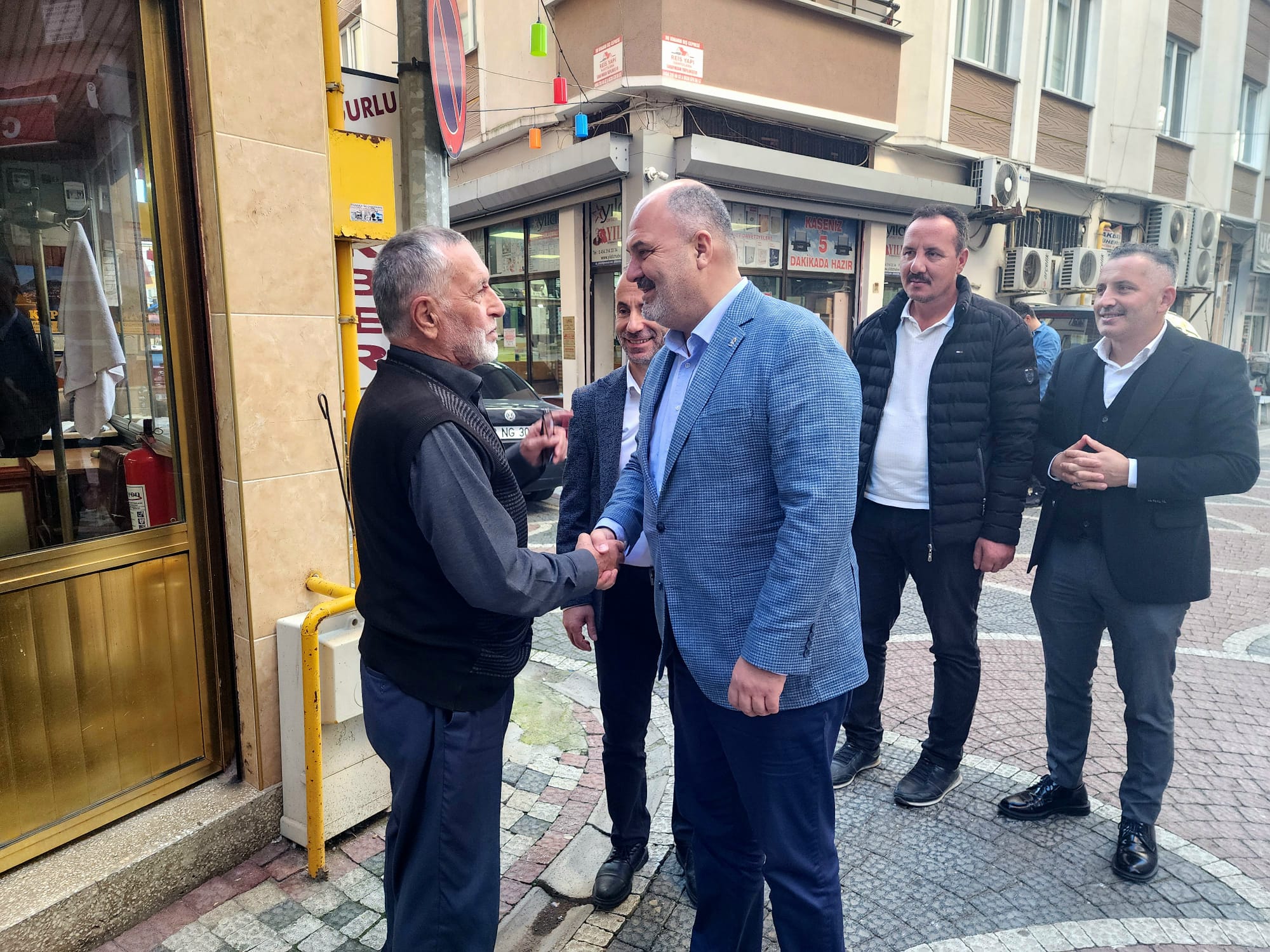 AK Parti Giresun İl Başkanı Mete Bahadır Yılmaz Bulancak  ziyaret etti
