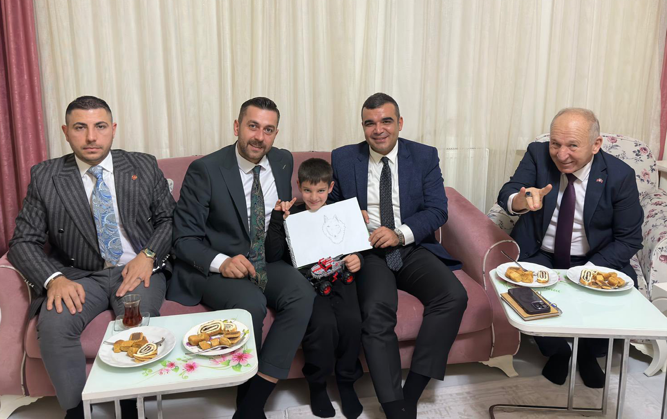 MHP ilçe başkanı Erdoğan Orhan: "Vatandaşı dinliyoruz"