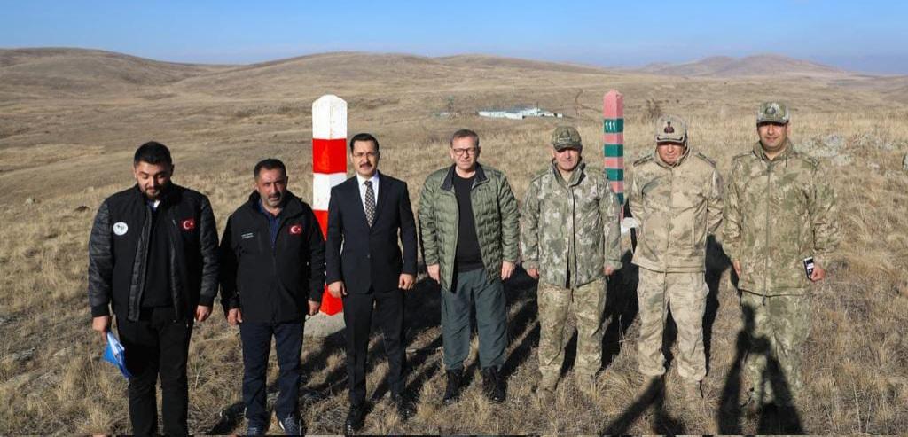 Kars’ta Sınır Devriye yollarında çalışmalar hız kazandı