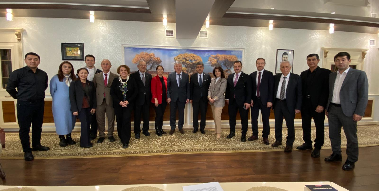 Türk Dünyası Belgeselleri Almatı’da