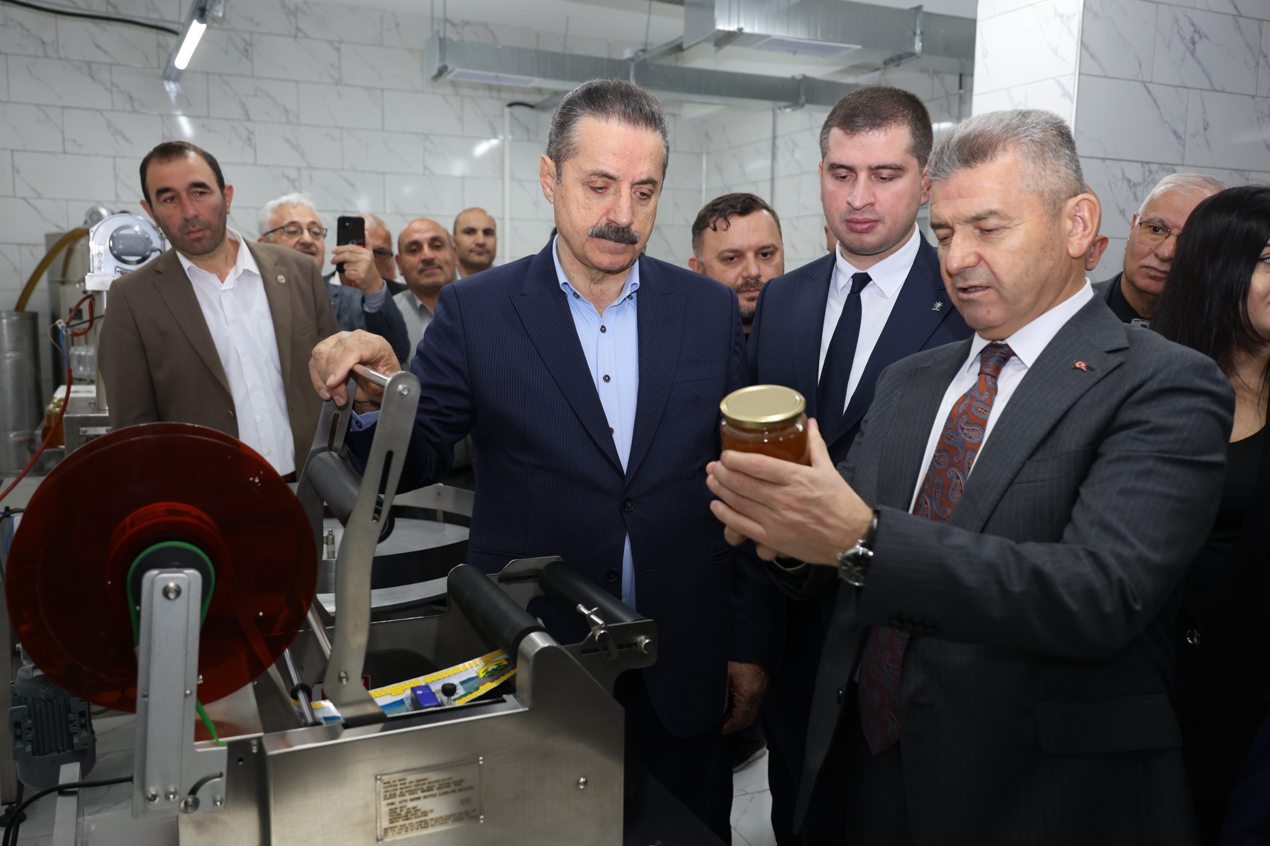 Artvin’de 15 milyon liralık bal işleme ve paketleme tesisi açıldı