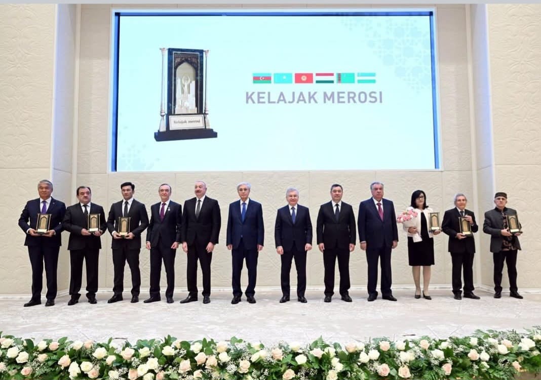 Özbekistan’da ilk “Kelajak Merosi” ödülleri sahiplerini buldu: Sultan Raev’e Edebiyat Ödülü