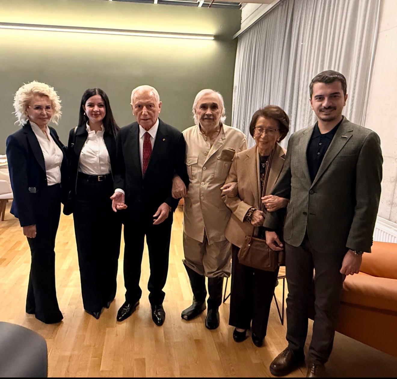 Ankara’da “Yedi Kocalı Hürmüz” rüzgârı: Kahkaha, sanat ve usta isimlerin buluşması