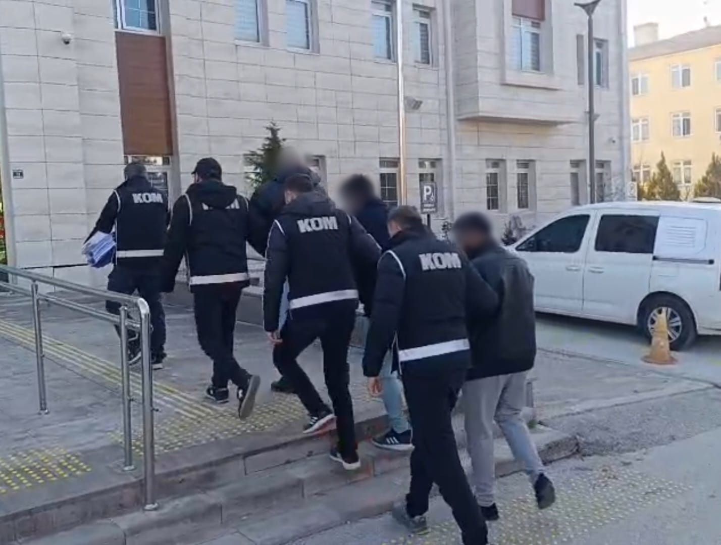 Burdur'da POS tefecilerine darbe: 1 tutuklama