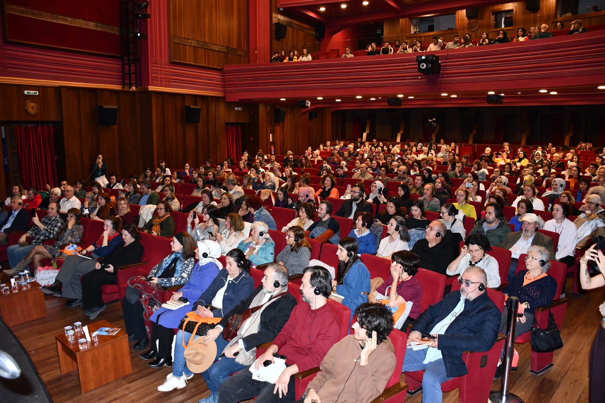 Dünya Yazarları Bursa’da buluştu