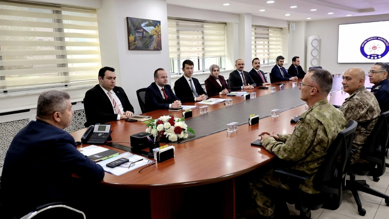 Artvin'de Güvenlik ve Asayiş Koordinasyon Toplantısı düzenlendi