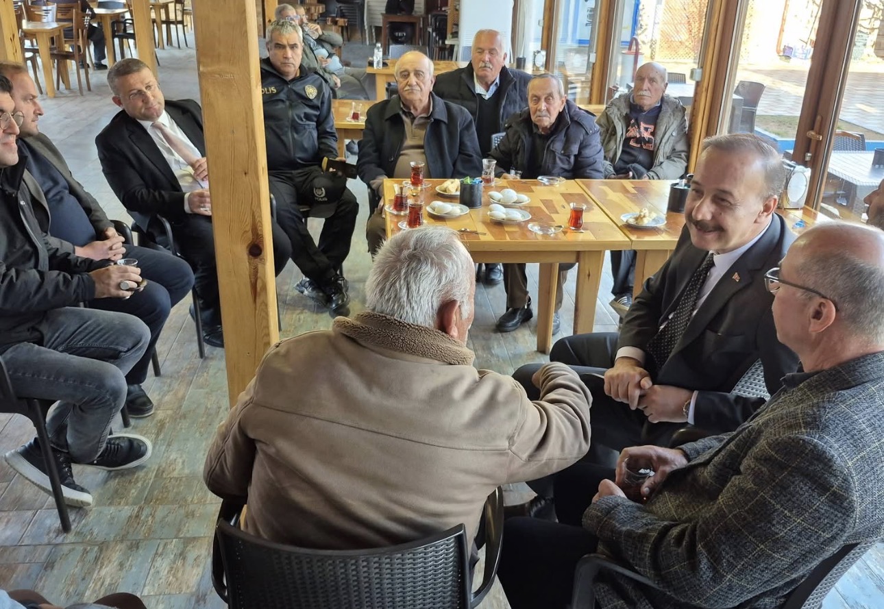 Vali Erin Eğirdir’de esnaf ve vatandaşlarla buluştu