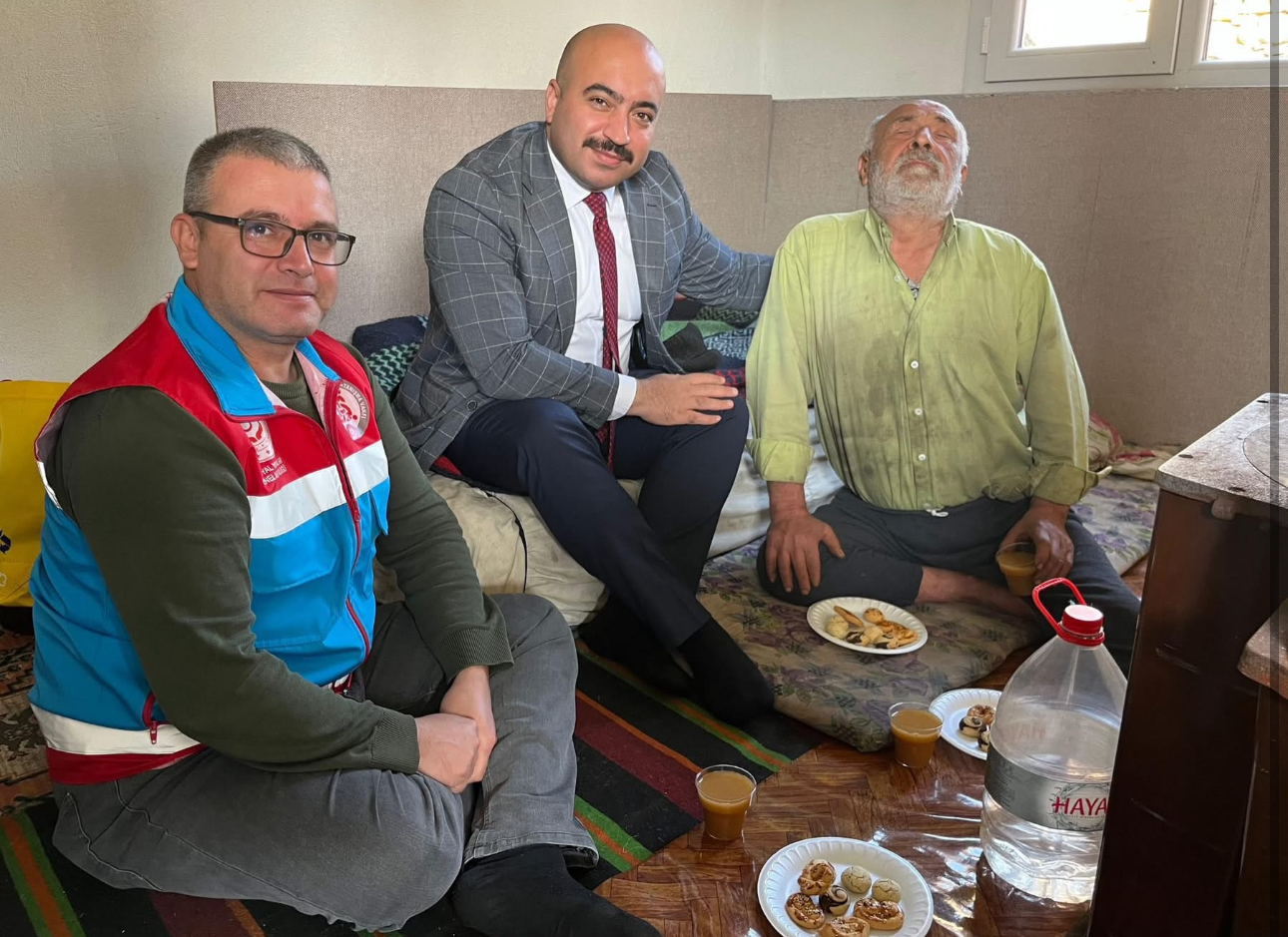 Kaymakam Alimoğlu’ndan engelliler günü ziyareti