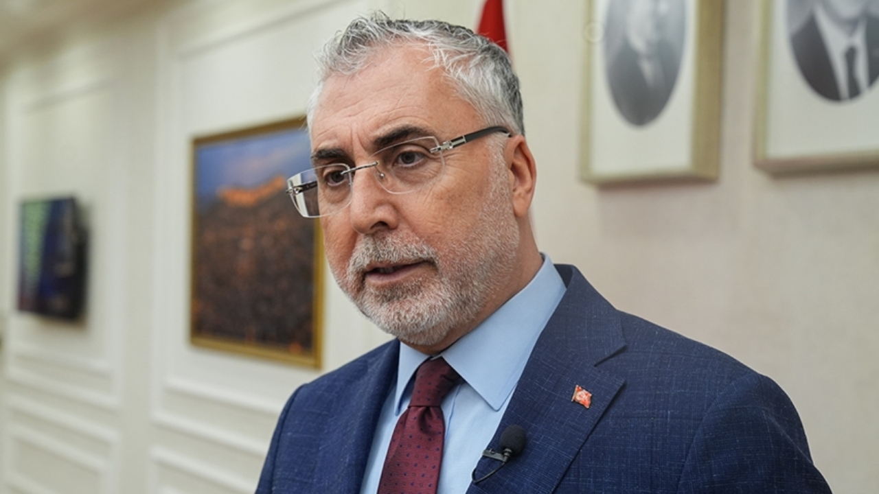 Işıkhan: Asgari ücrette sosyal diyalog mekanizmasını sonuna kadar işleteceğiz