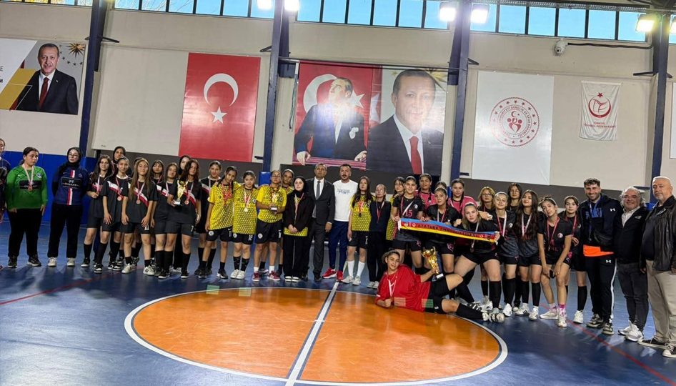 Serik’te Gençler Futsal ilçe birinciliği sona erdi