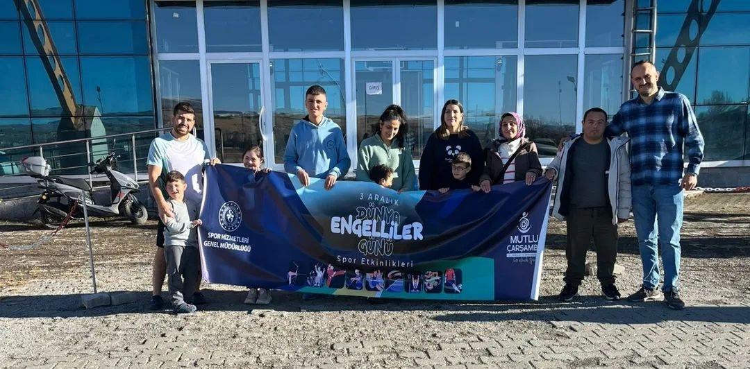 Kars'ta Engelsiz Buluşma: 3 Aralık'ta yüzme havuzunda coşku dolu etkinlik