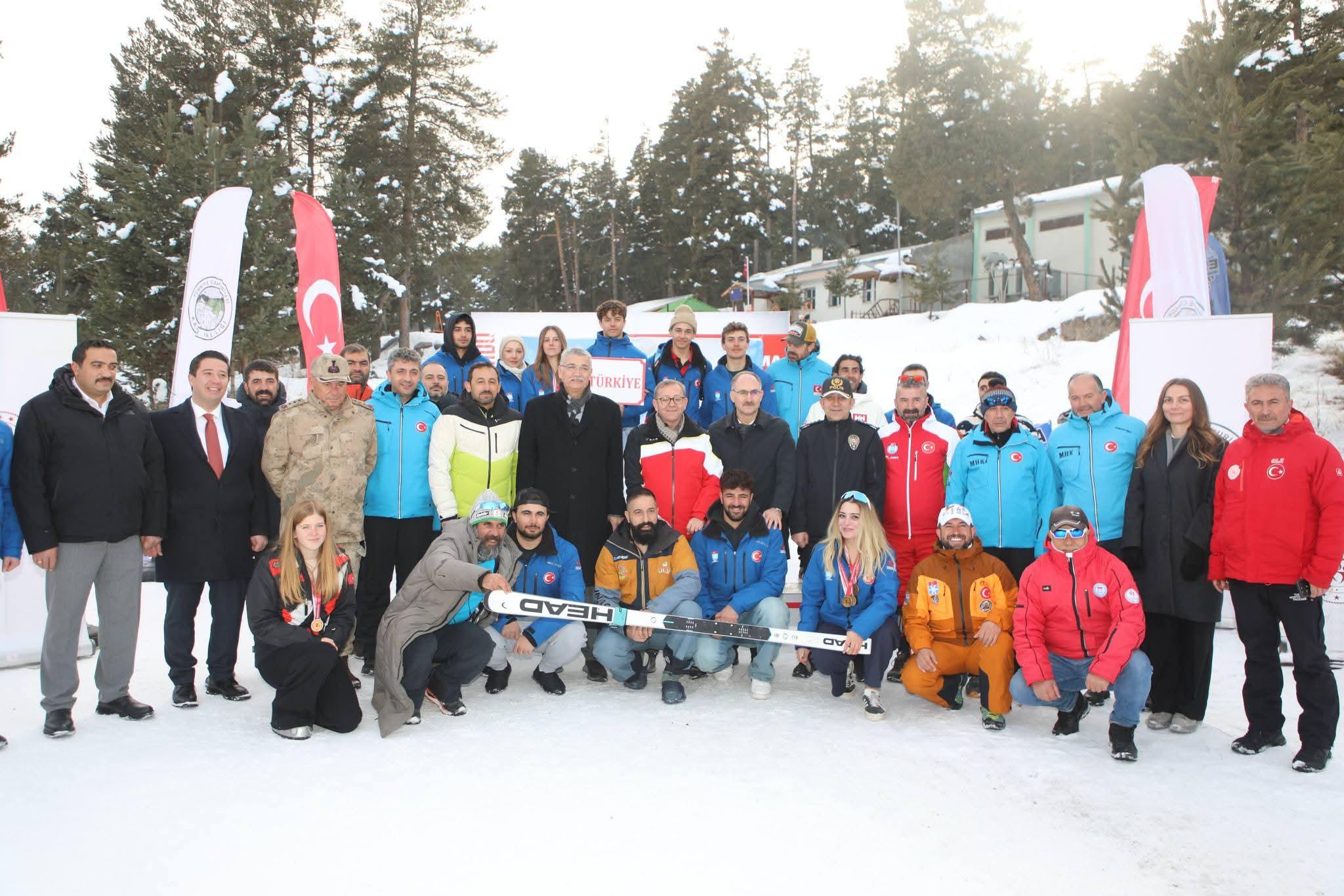 Alp Disiplini FIS Sarıkamış Cup yarışları sona erdi