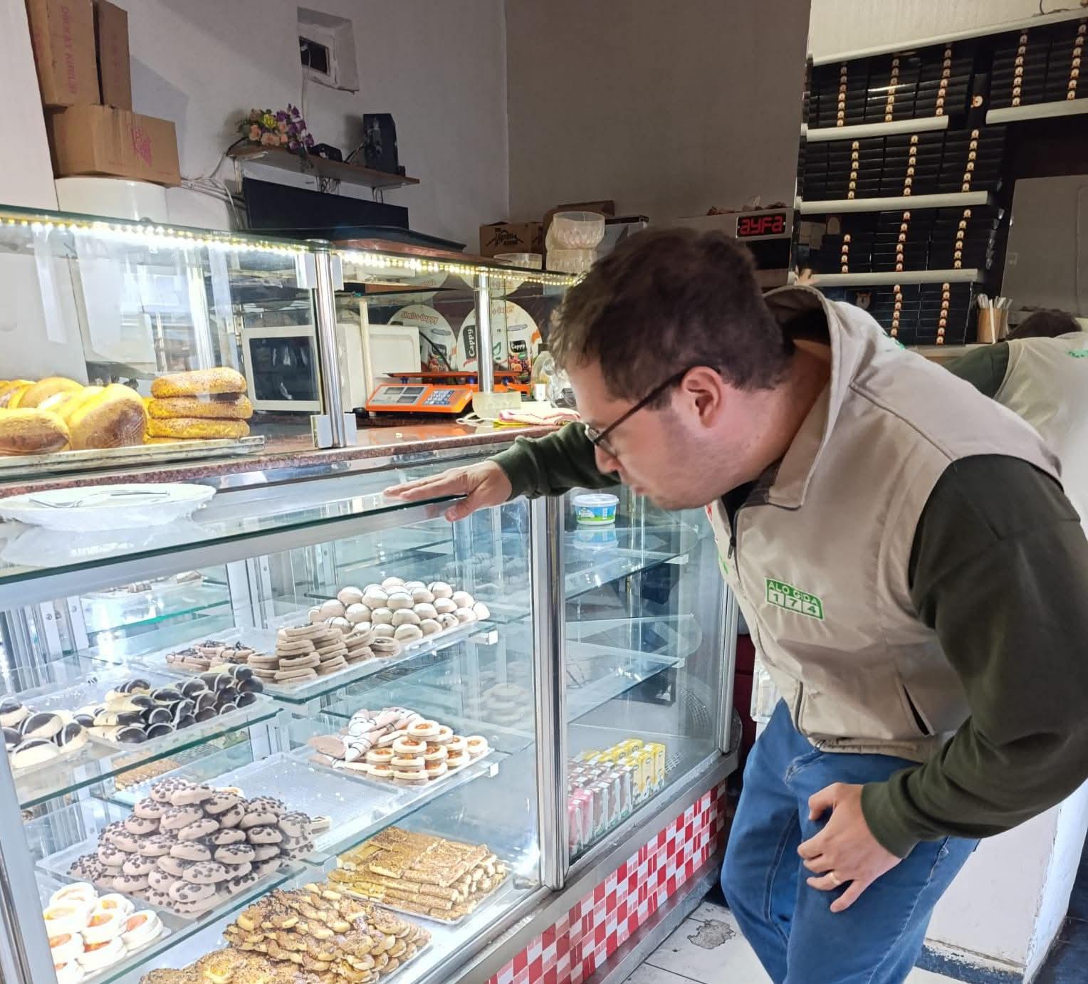 Kars’ta yurt ve okul kantinlerine yönelik gıda denetimleri aralıksız sürüyor