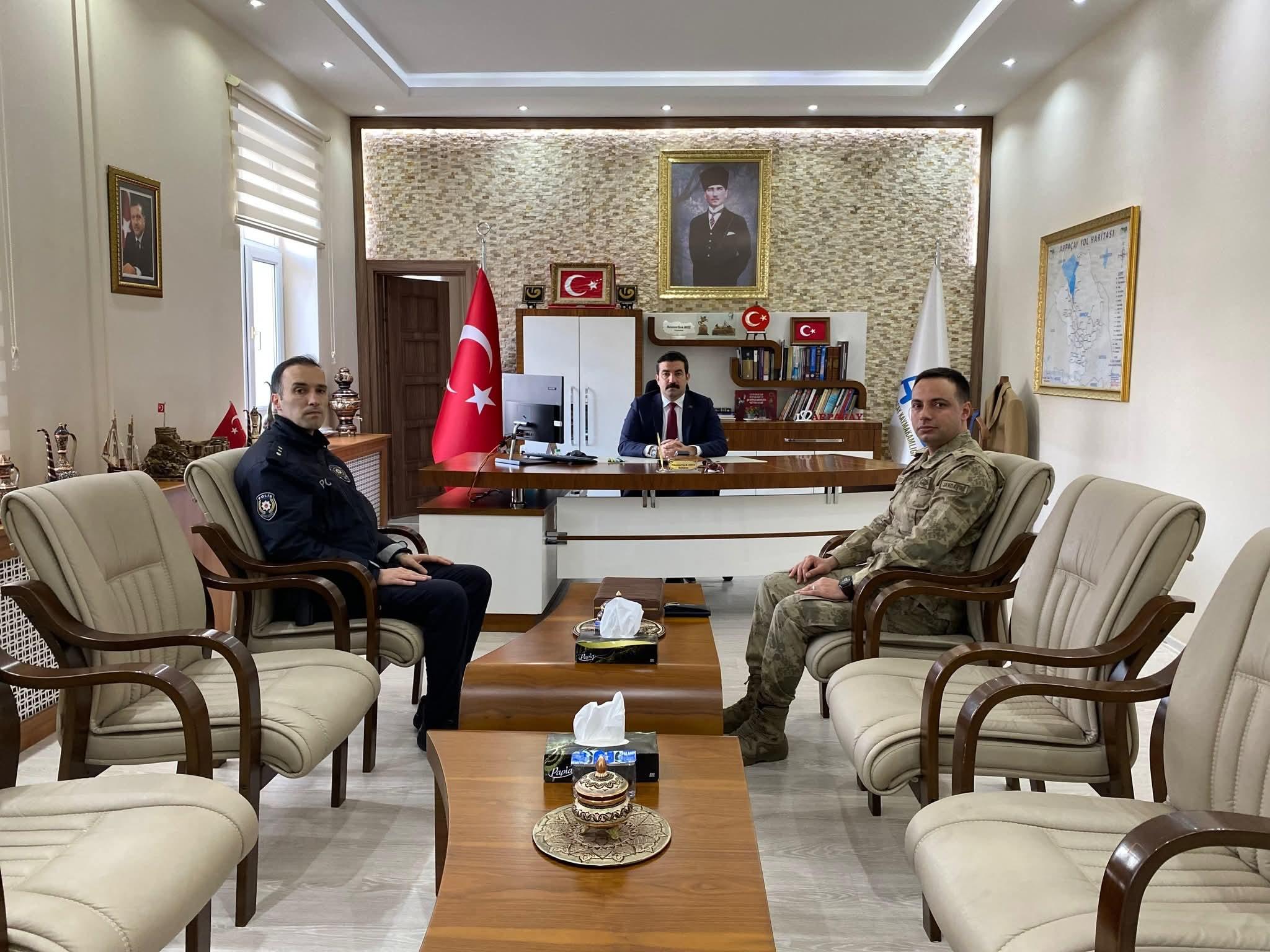 Arpaçay’da Güvenlik ve Huzur Masaya Yatırıldı: Asayiş Toplantısı Gerçekleştirildi