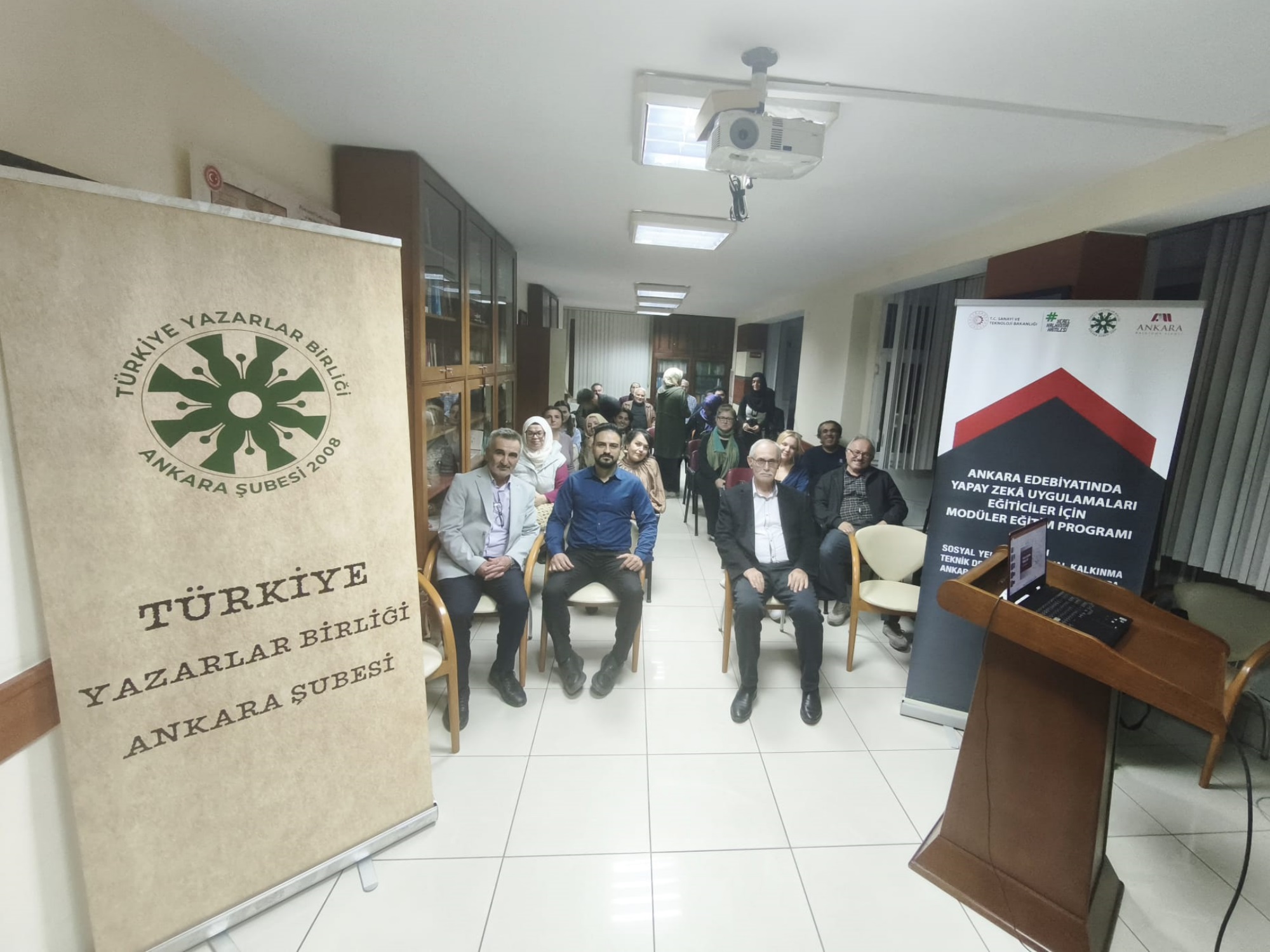 Yapay Zekâ Eğiticilerin Eğitimi Programı Sertifika Töreni Yapıldı