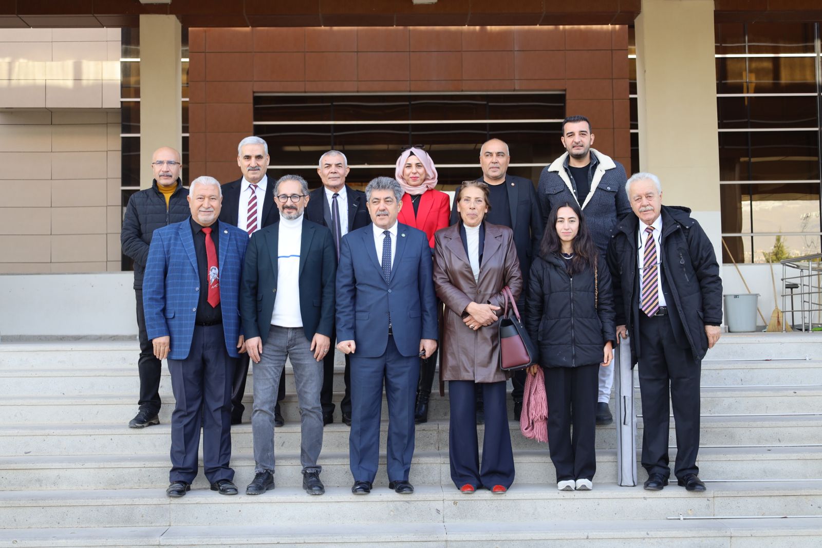 Şehit Ömer Halisdemir nezdinde tüm şehitlere vefa