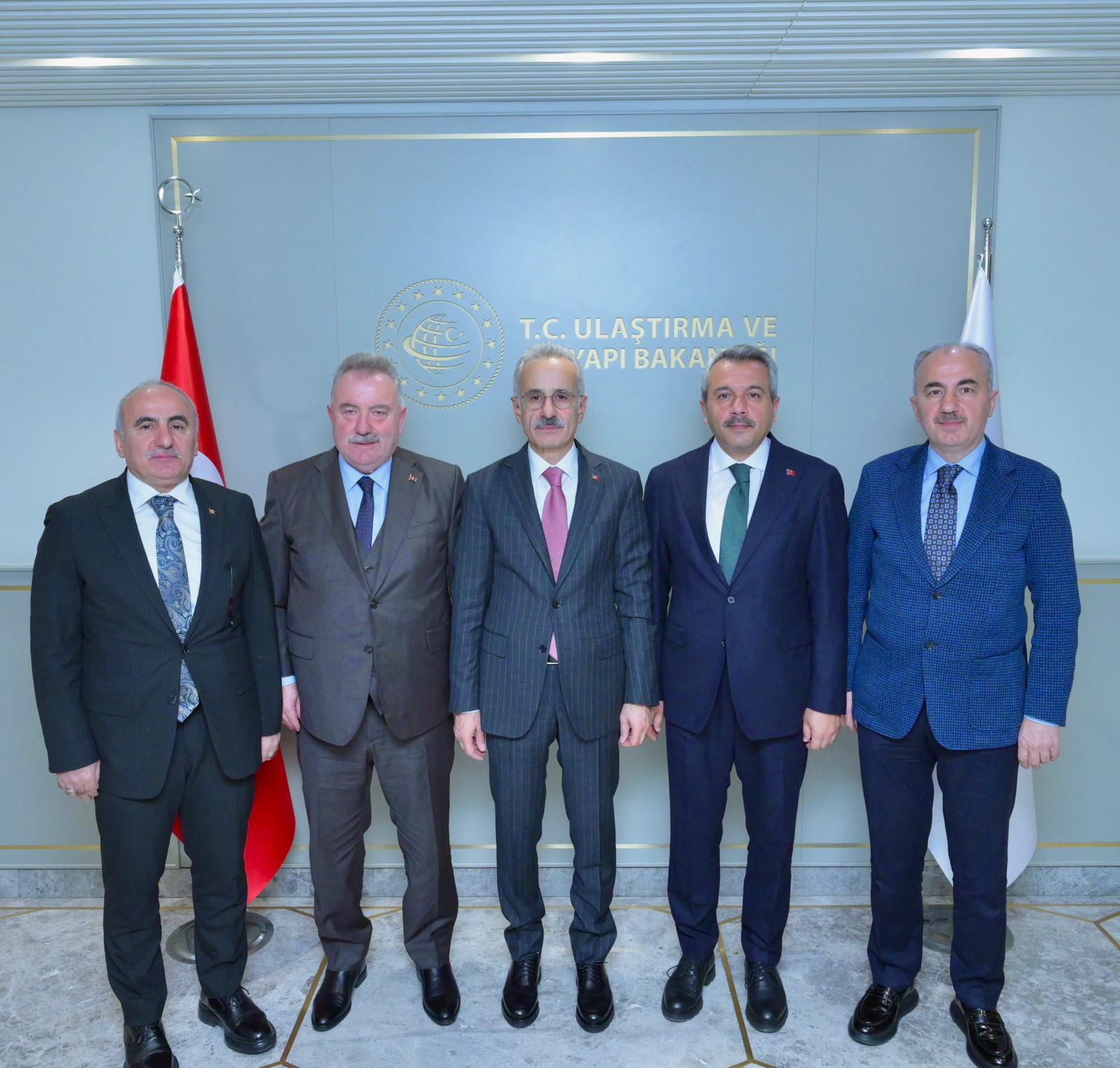 Ulaştırma Bakanı Uraloğlu: Rize için birlik ve gayretle çalışmaya devam edeceğiz