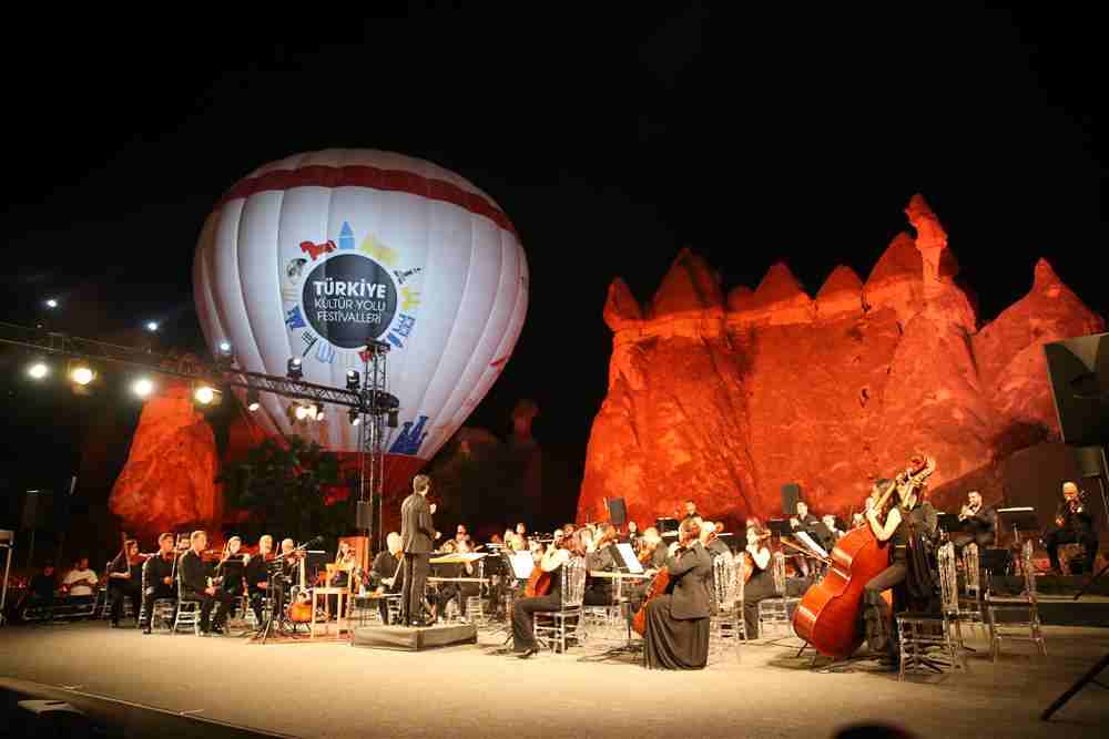 Kültür Yolu Festivalleri Avrupa'nın en seçkin kültür sanat festivalleri arasına girdi