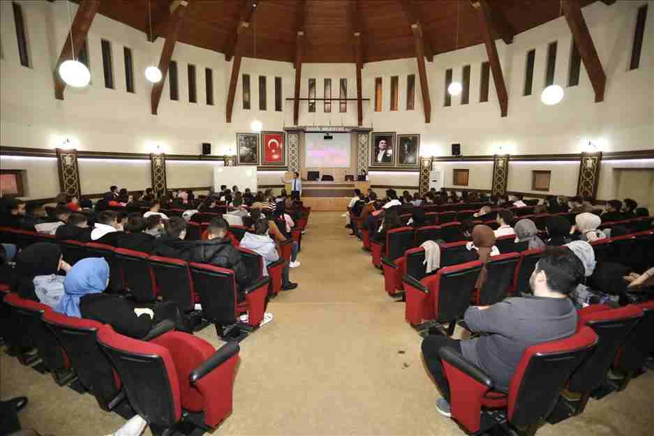 2. Sosyal Girişimcilik eğitimine yoğun ilgi