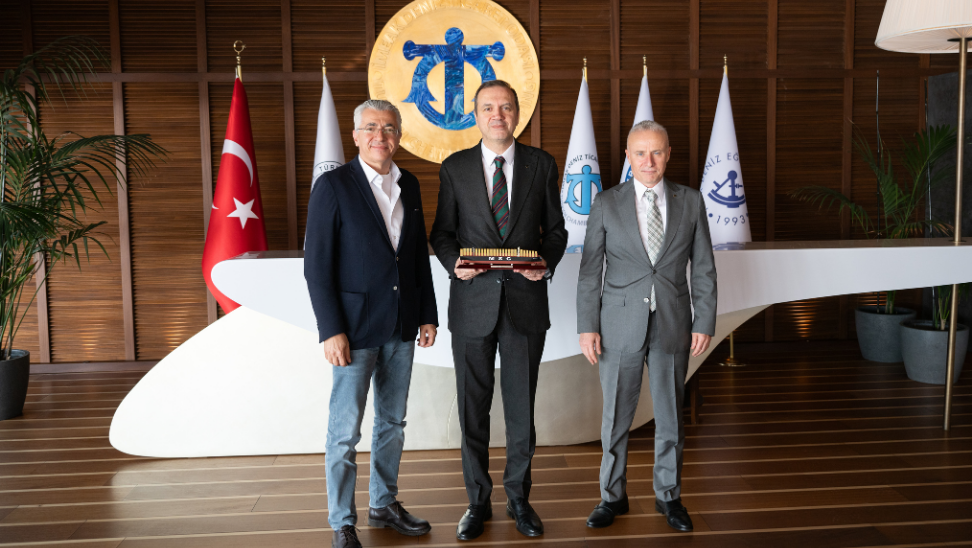 İMEAK Deniz Ticaret Odası Yönetim Kurulu Başkanı Kıran'dan İstanbul İl Milli Eğitim Müdürü’ne ziyaret