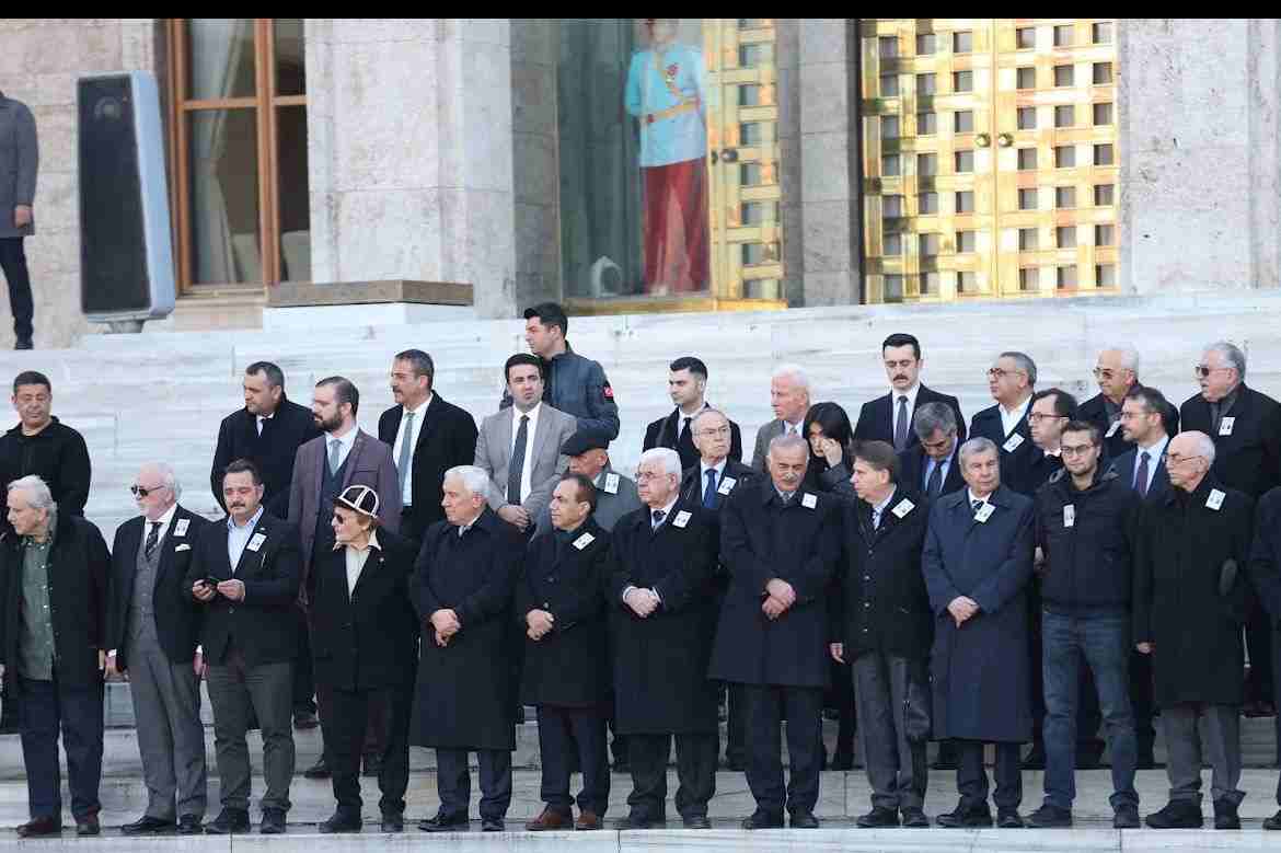 Eski bakan Yaşar Okuyan için Meclis'te cenaze töreni düzenlendi
