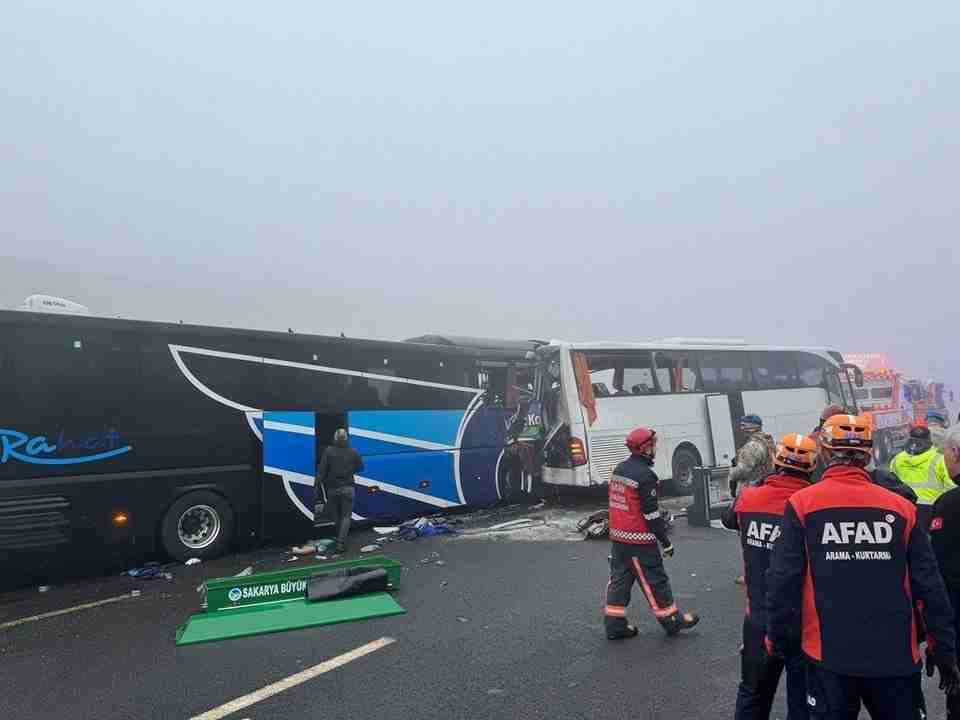 Kuzey Marmara Otoyolu'nda zincirleme kaza: 10 ölü, 59 yaralı