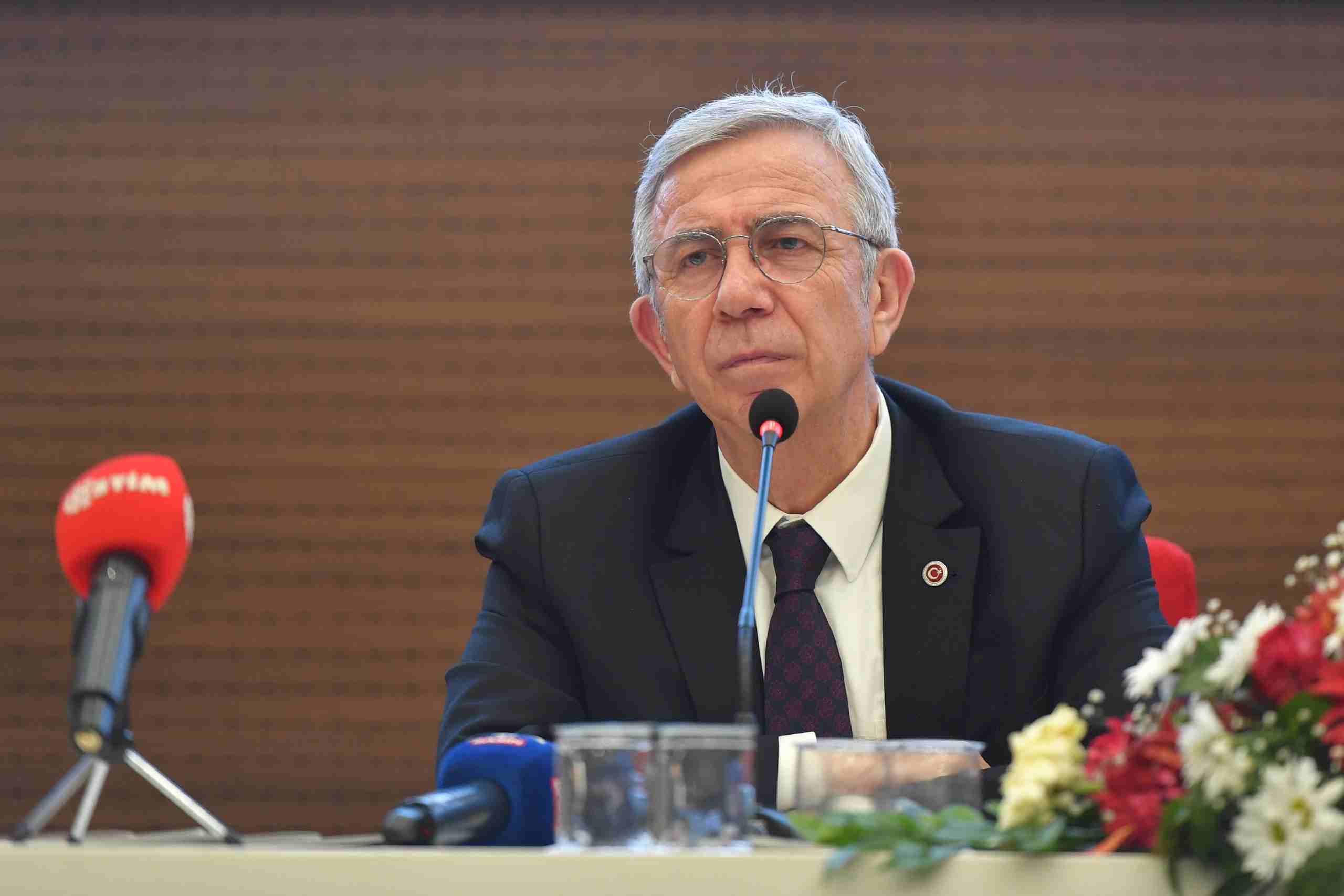 Mansur Yavaş, Ostim'de sanayicilerle buluştu